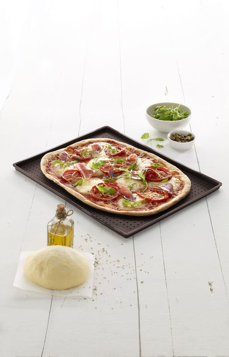 Smart pizzamåtte fra Lékué - Perfekt til sprød og lækker pizza Med denne smarte pizzamåtte fra Lékué kan du nemt og praktisk bage den perfekte pizza.
