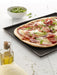 Smart pizzamåtte fra Lékué - Perfekt til sprød og lækker pizza Med denne smarte pizzamåtte fra Lékué kan du nemt og praktisk bage den perfekte pizza.