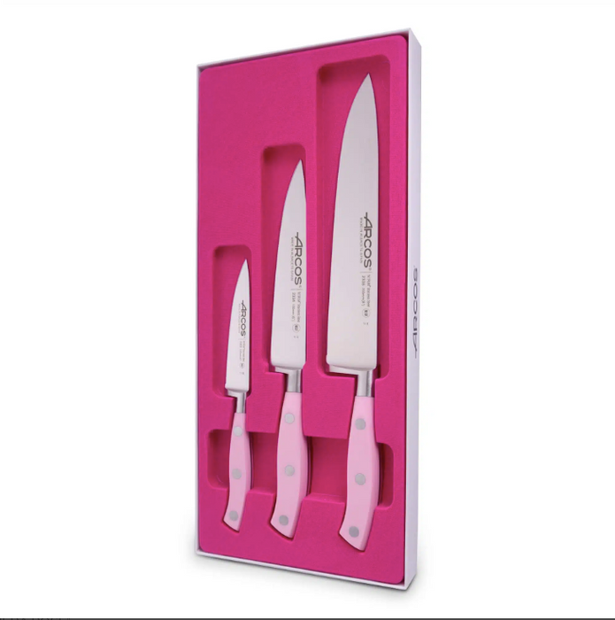 Køb dette knivsæt i PINK og få et sæt af 3 kvalitetsknive. Dette knivsæt har et lyserød finish og et moderne design, som giver det et unikt og stilfuldt twist. 